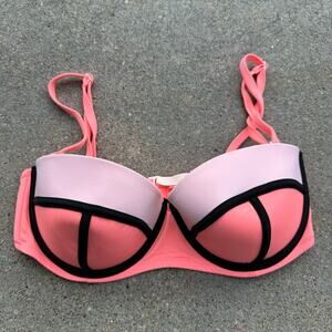 Victoria’s Secret 34DD The Flirt Bandeau Coral Lilac Color Block Bikini Swim Top